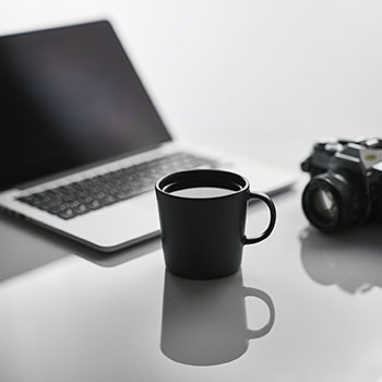 新建网站到底应该先做SEO优化还是先做SEM？