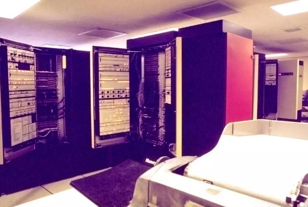 影响Linux发展的四位天才黑客